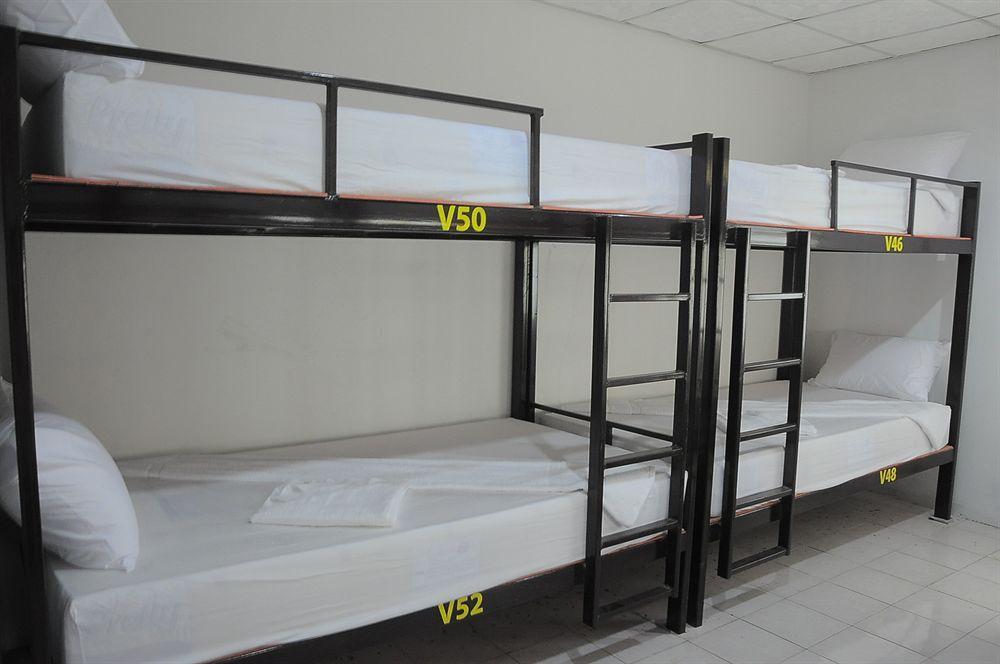 Mickey Hostel هاد رين المظهر الخارجي الصورة