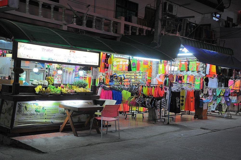 Mickey Hostel هاد رين المظهر الخارجي الصورة