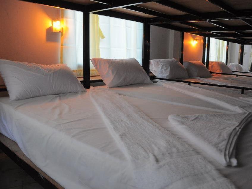 Mickey Hostel هاد رين المظهر الخارجي الصورة