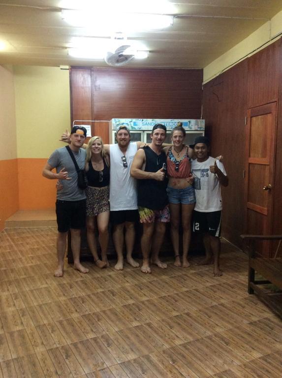 Mickey Hostel هاد رين المظهر الخارجي الصورة