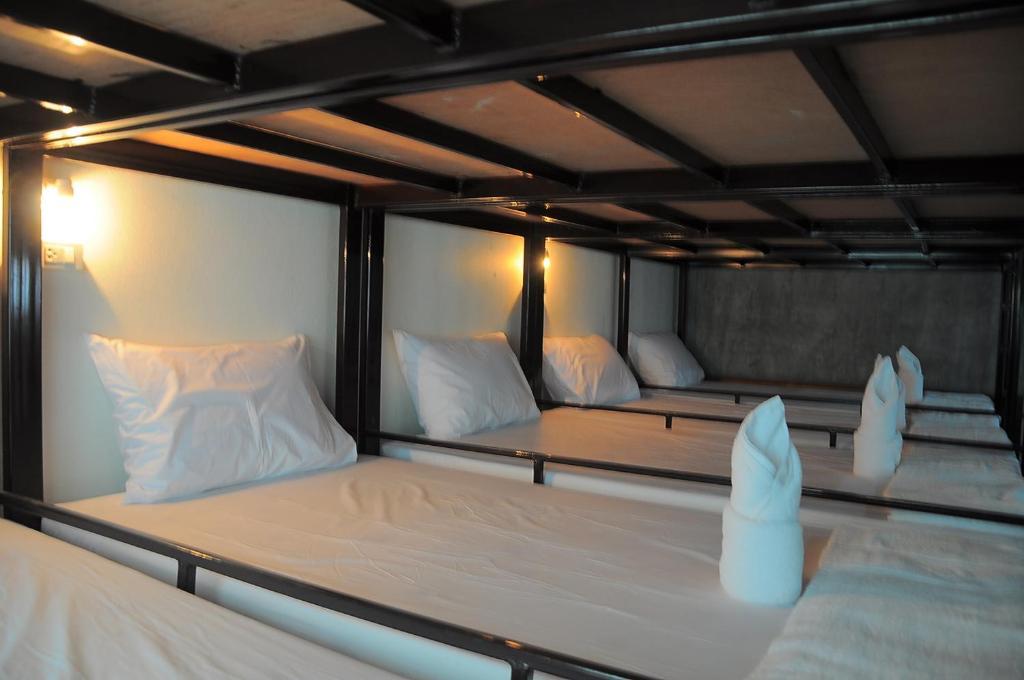 Mickey Hostel هاد رين المظهر الخارجي الصورة