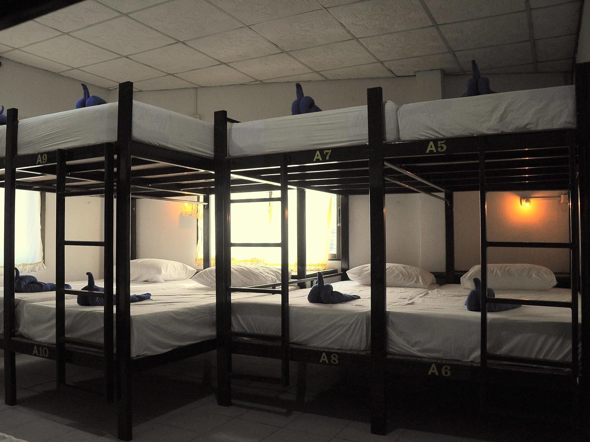 Mickey Hostel هاد رين المظهر الخارجي الصورة
